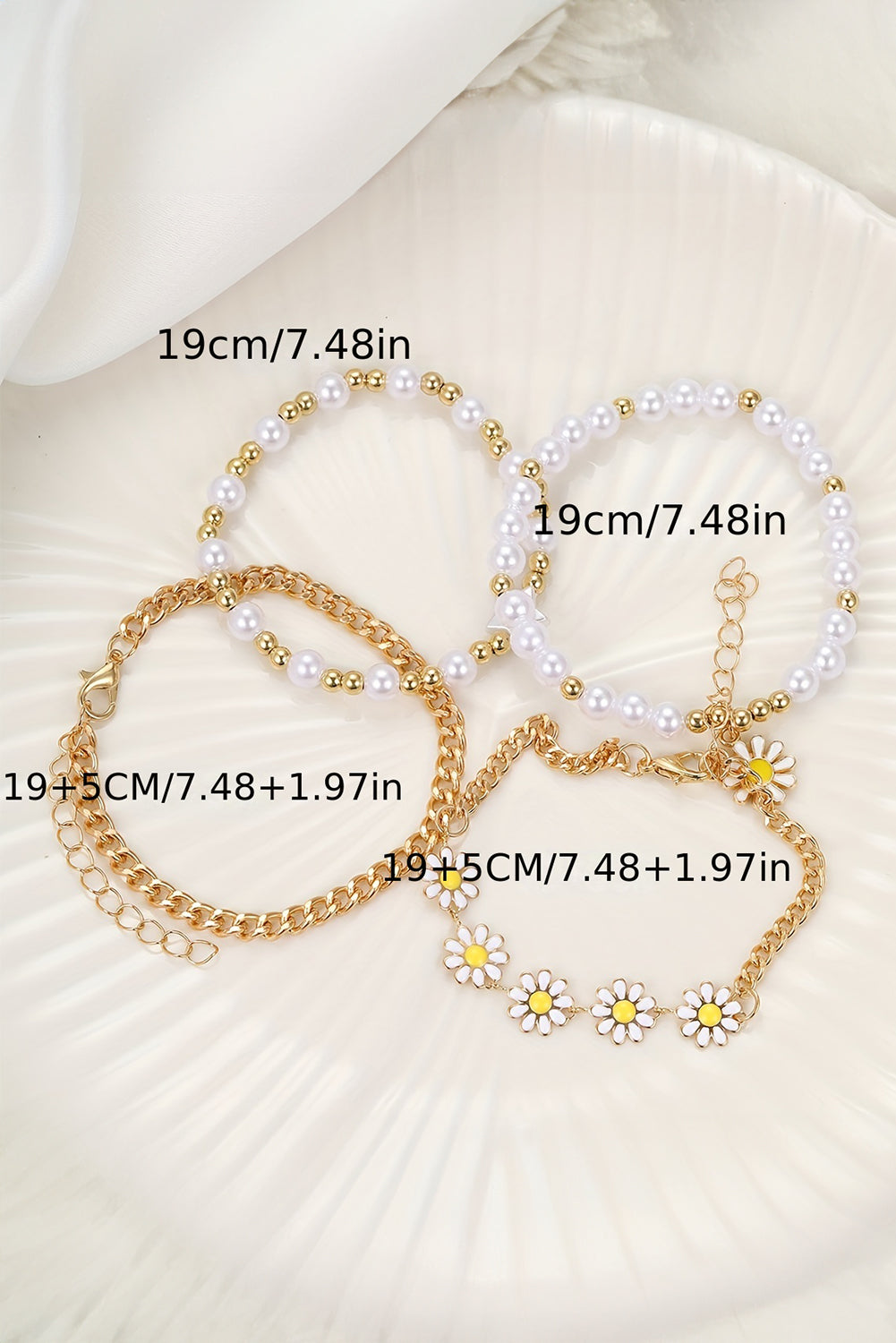 White Pearl & Daisy Bracelet Set – 4 Piece Beaded Gold Tone Stack