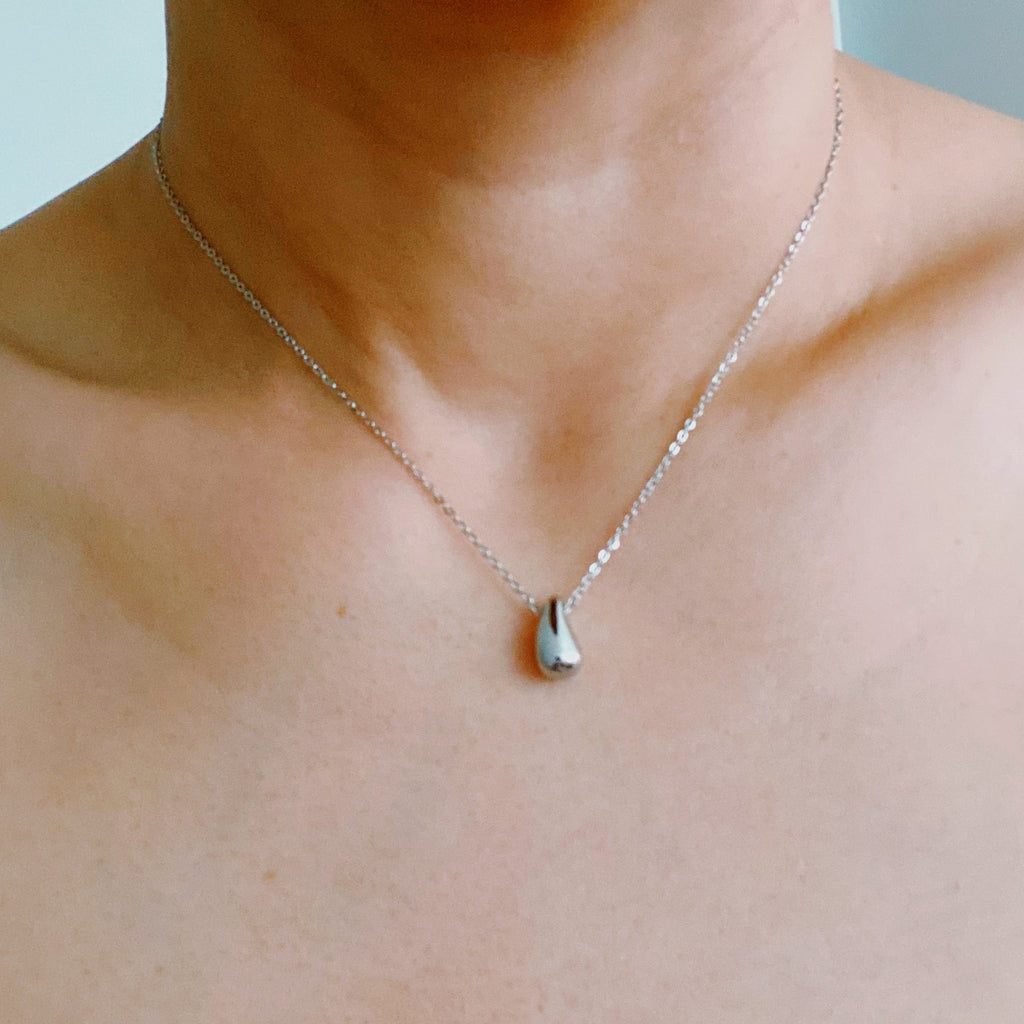 Mini Teardrop Gold Pendant Necklace