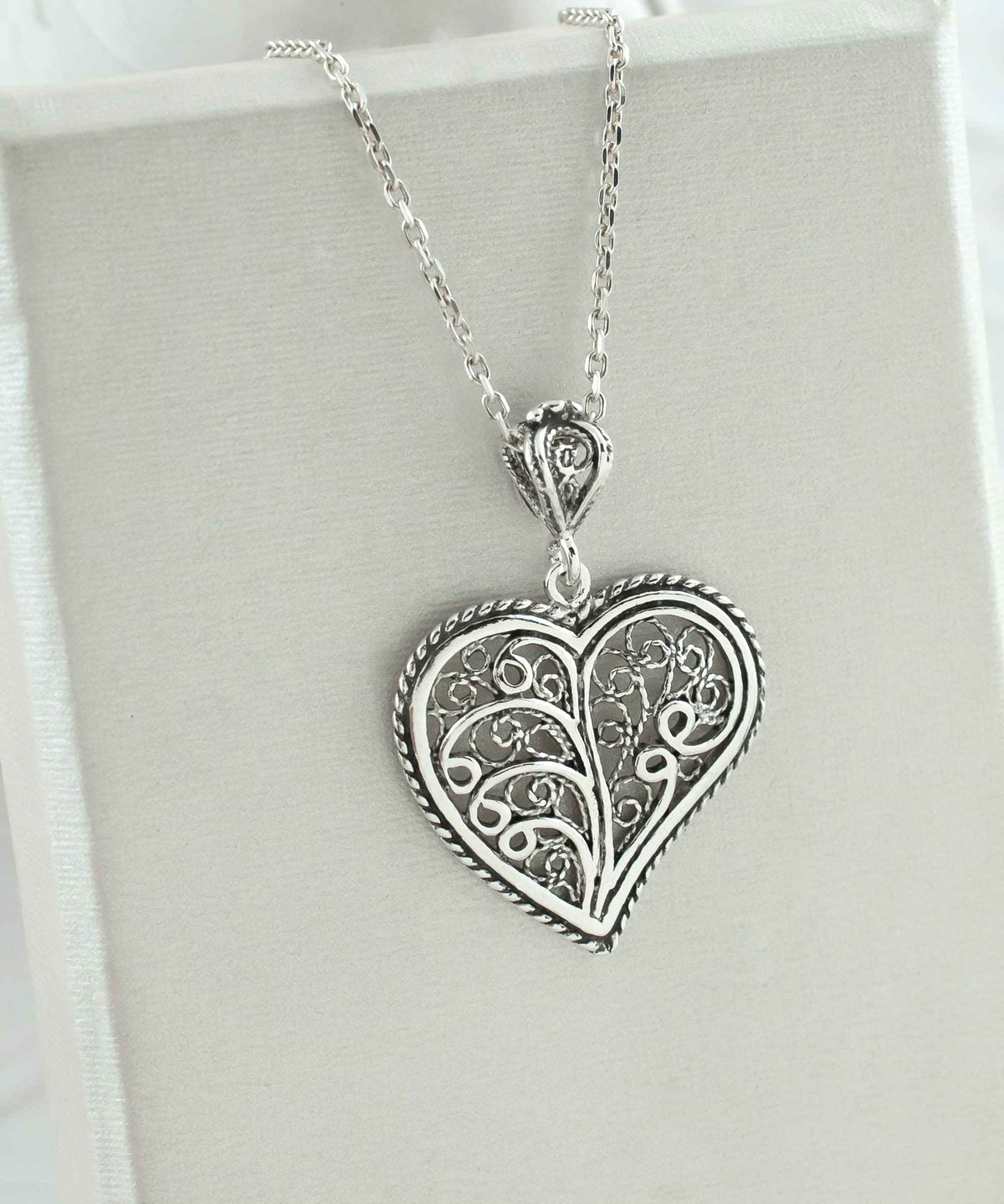 Sterling Silver Tree of Life Heart Filigree Pendant Necklace