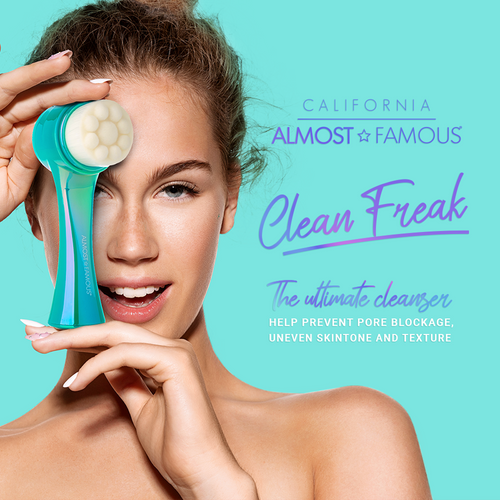 Almost Famous Clean Freak 2-in-1 Facial Cleansing & Exfoliating Brush