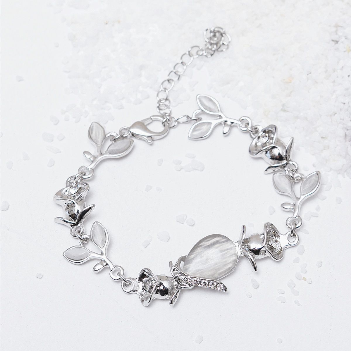 Flower & Leaf Shiny Chain Bracelet