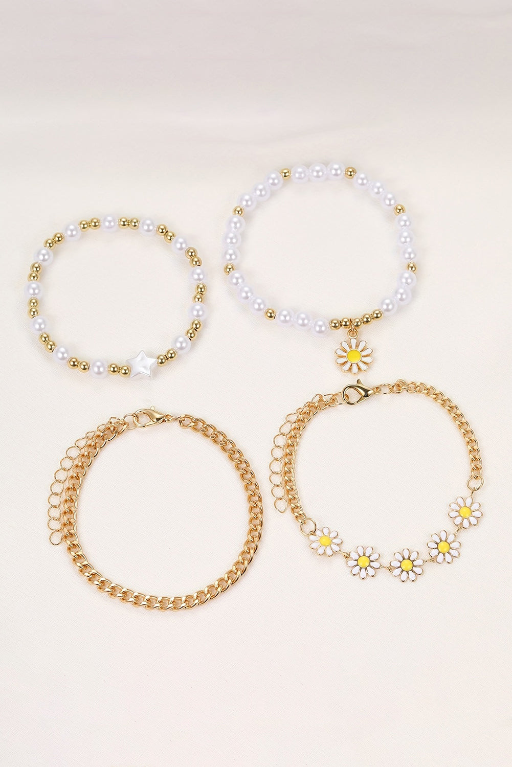 White Pearl & Daisy Bracelet Set – 4 Piece Beaded Gold Tone Stack